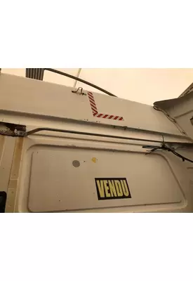 Volvo VNL Body, Misc. Parts
