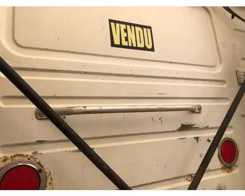 Volvo VNL Body, Misc. Parts