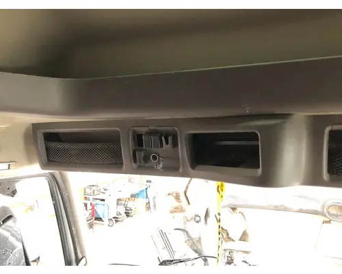 Volvo VNL Body, Misc. Parts