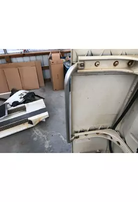 Volvo VNL Body, Misc. Parts