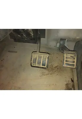 Volvo VNL Body, Misc. Parts