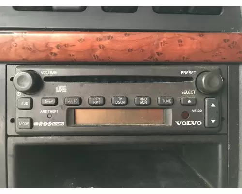 Volvo VNL Body, Misc. Parts