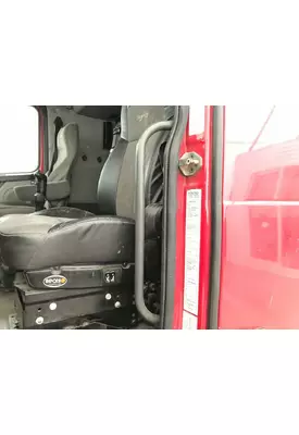 Volvo VNL Body, Misc. Parts