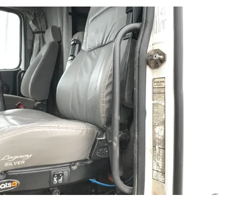 Volvo VNL Body, Misc. Parts
