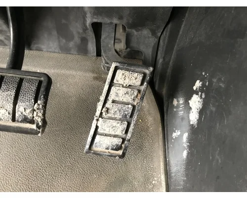 Volvo VNL Body, Misc. Parts