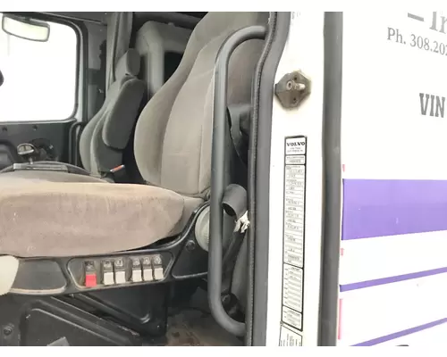 Volvo VNL Body, Misc. Parts