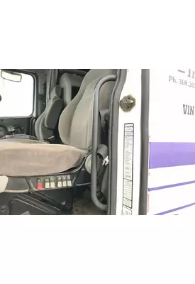 Volvo VNL Body, Misc. Parts