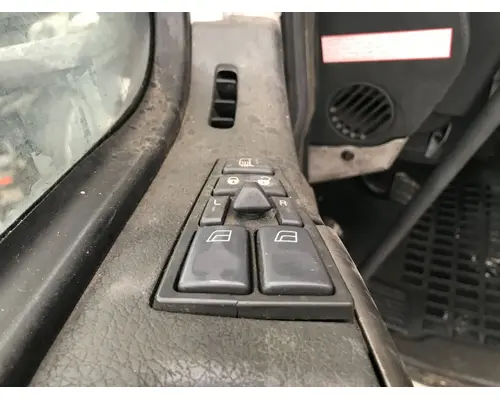 Volvo VNL Body, Misc. Parts