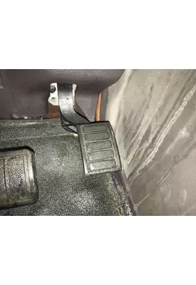 Volvo VNL Body, Misc. Parts