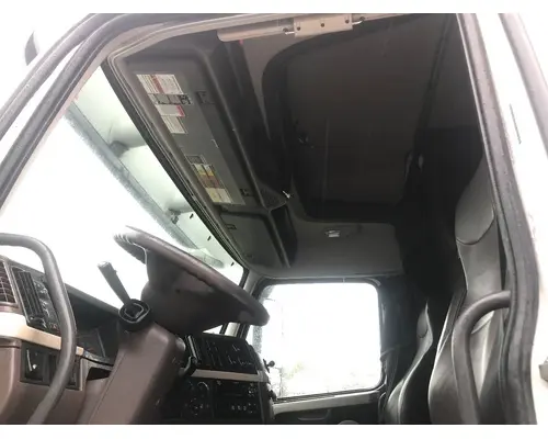 Volvo VNL Body, Misc. Parts