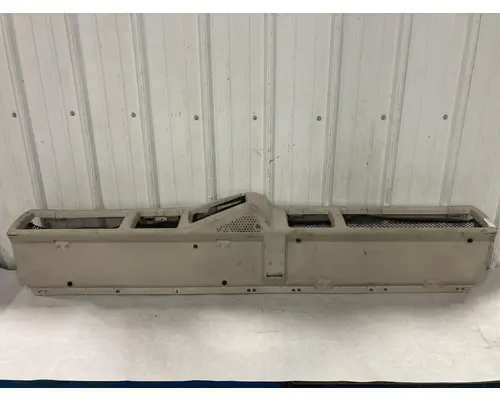 Volvo VNL Body, Misc. Parts