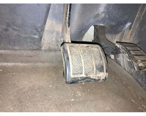 Volvo VNL Body, Misc. Parts