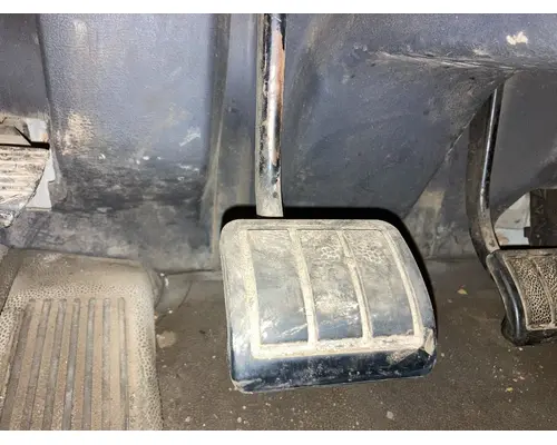 Volvo VNL Body, Misc. Parts