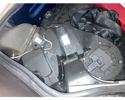 Volvo VNL Body, Misc. Parts