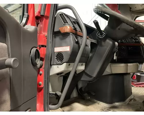 Volvo VNL Body, Misc. Parts