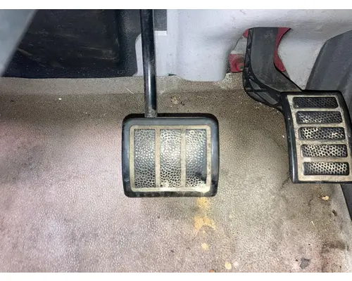 Volvo VNL Body, Misc. Parts