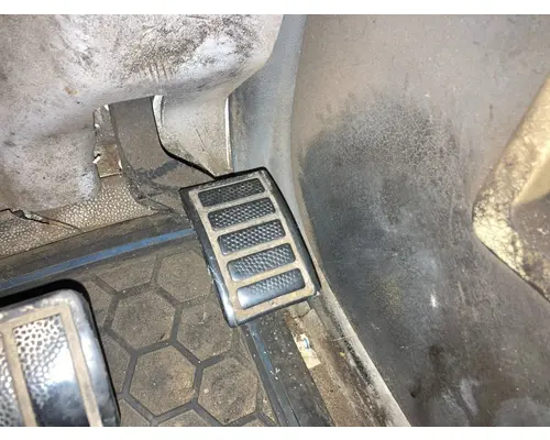 Volvo VNL Body, Misc. Parts