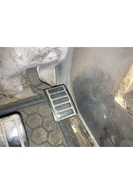 Volvo VNL Body, Misc. Parts