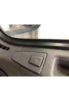 Volvo VNL Body, Misc. Parts