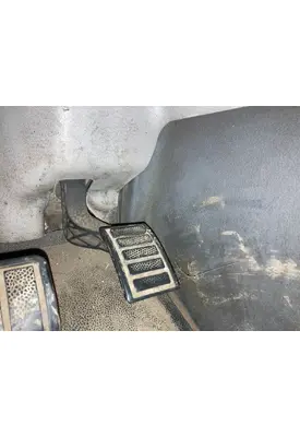 Volvo VNL Body, Misc. Parts