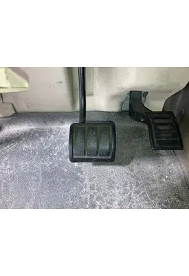 Volvo VNL Body, Misc. Parts