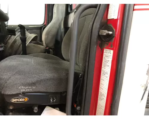 Volvo VNL Body, Misc. Parts