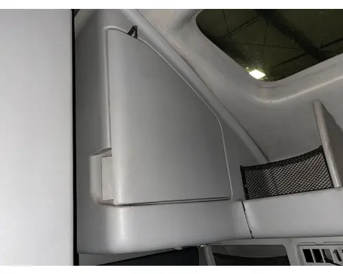 Volvo VNL Body, Misc. Parts