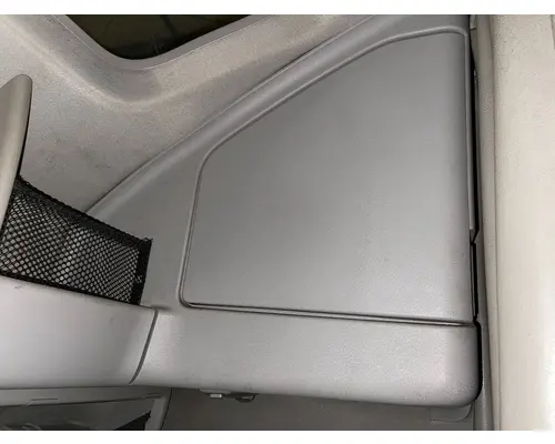 Volvo VNL Body, Misc. Parts