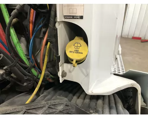Volvo VNL Body, Misc. Parts