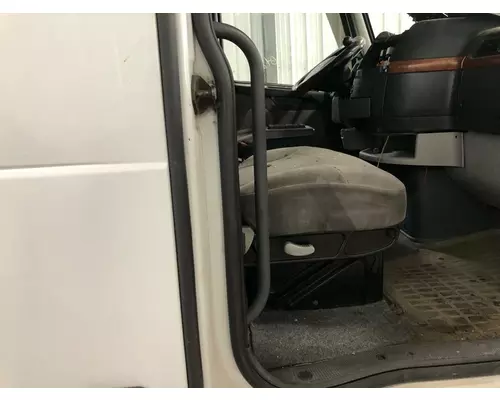 Volvo VNL Body, Misc. Parts