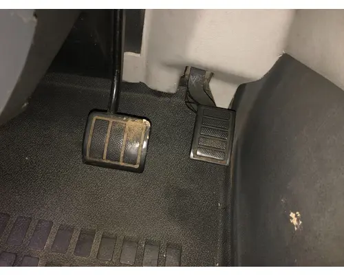 Volvo VNL Body, Misc. Parts