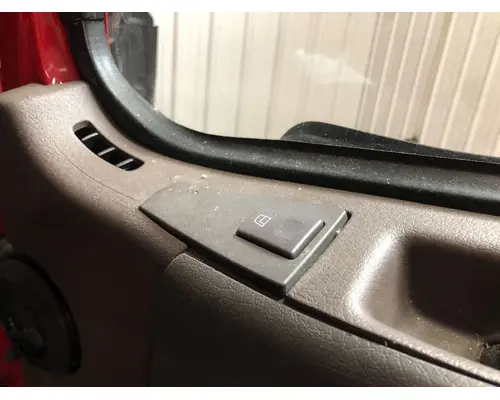 Volvo VNL Body, Misc. Parts