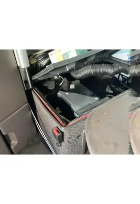 Volvo VNL Body, Misc. Parts