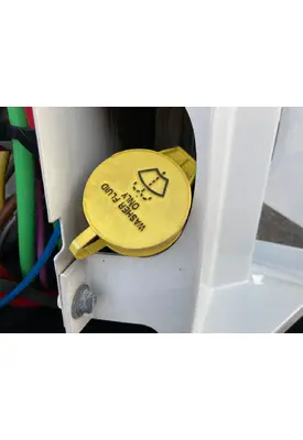 Volvo VNL Body, Misc. Parts