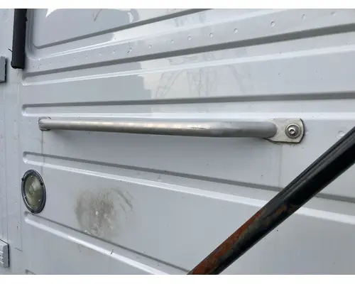 Volvo VNL Body, Misc. Parts