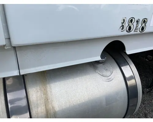 Volvo VNL Body, Misc. Parts