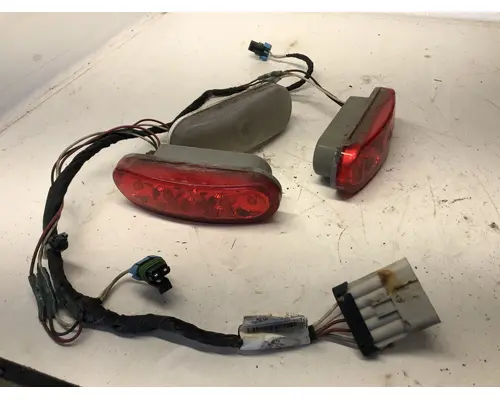 Volvo VNL Body, Misc. Parts