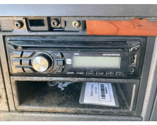 Volvo VNL Body, Misc. Parts