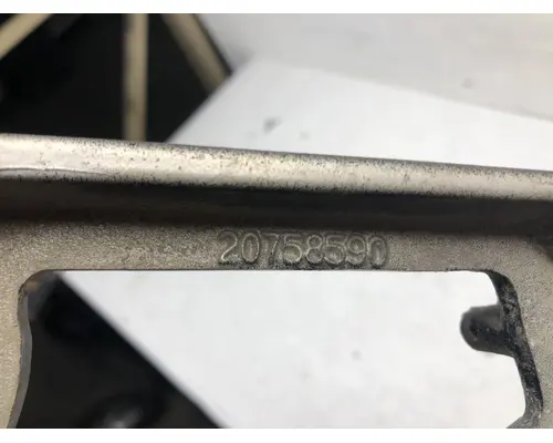 Volvo VNL Brackets, Misc