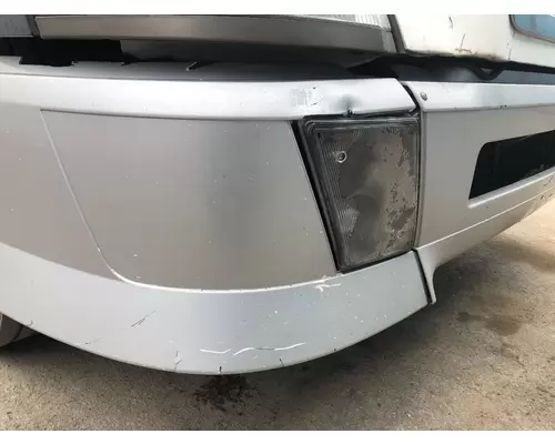 Volvo VNL Bumper Assembly, Front