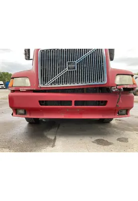 Volvo VNL Bumper Assembly, Front
