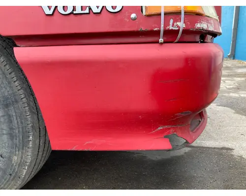 Volvo VNL Bumper Assembly, Front