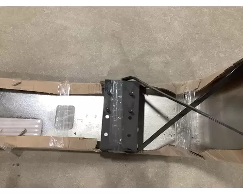 Volvo VNL Bumper Assembly, Front