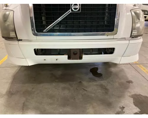 Volvo VNL Bumper Assembly, Front