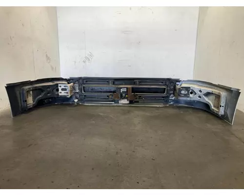 Volvo VNL Bumper Assembly, Front