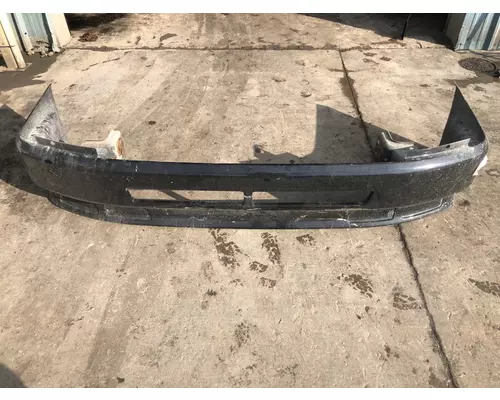 Volvo VNL Bumper Assembly, Front