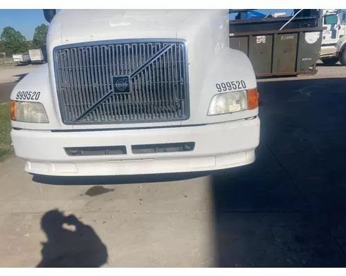Volvo VNL Bumper Assembly, Front