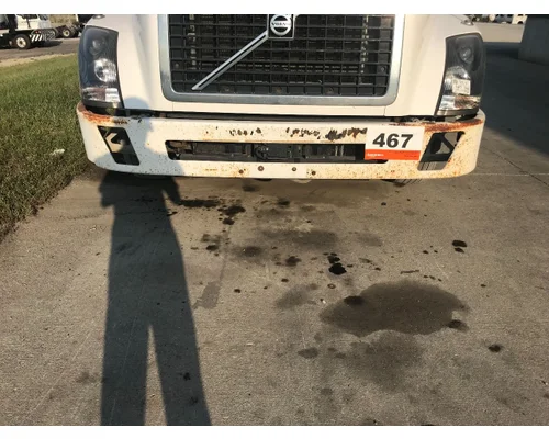 Volvo VNL Bumper Assembly, Front