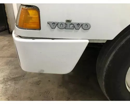 Volvo VNL Bumper Assembly, Front