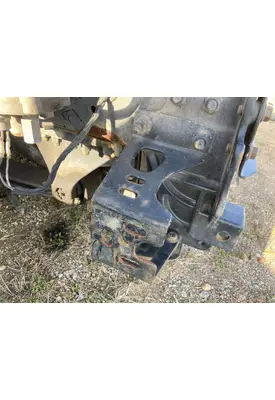 Volvo VNL Bumper Assembly, Front